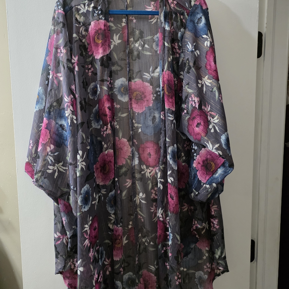 Torrid Floral Sheer Cape - Pink and Blue on Gray